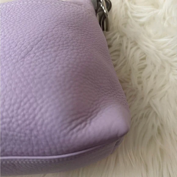 Vintage Coach Lavender Hampton  Convertible Shoulder Bag/ Hand bag # F10685 - Picture 10 of 15
